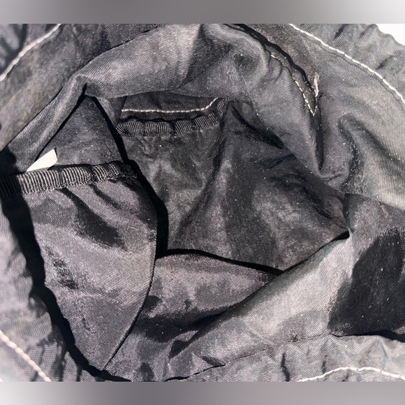 Vintage 90’s Y2K Guess USA Travel Division Black Drawstring Small Backpack main image 9